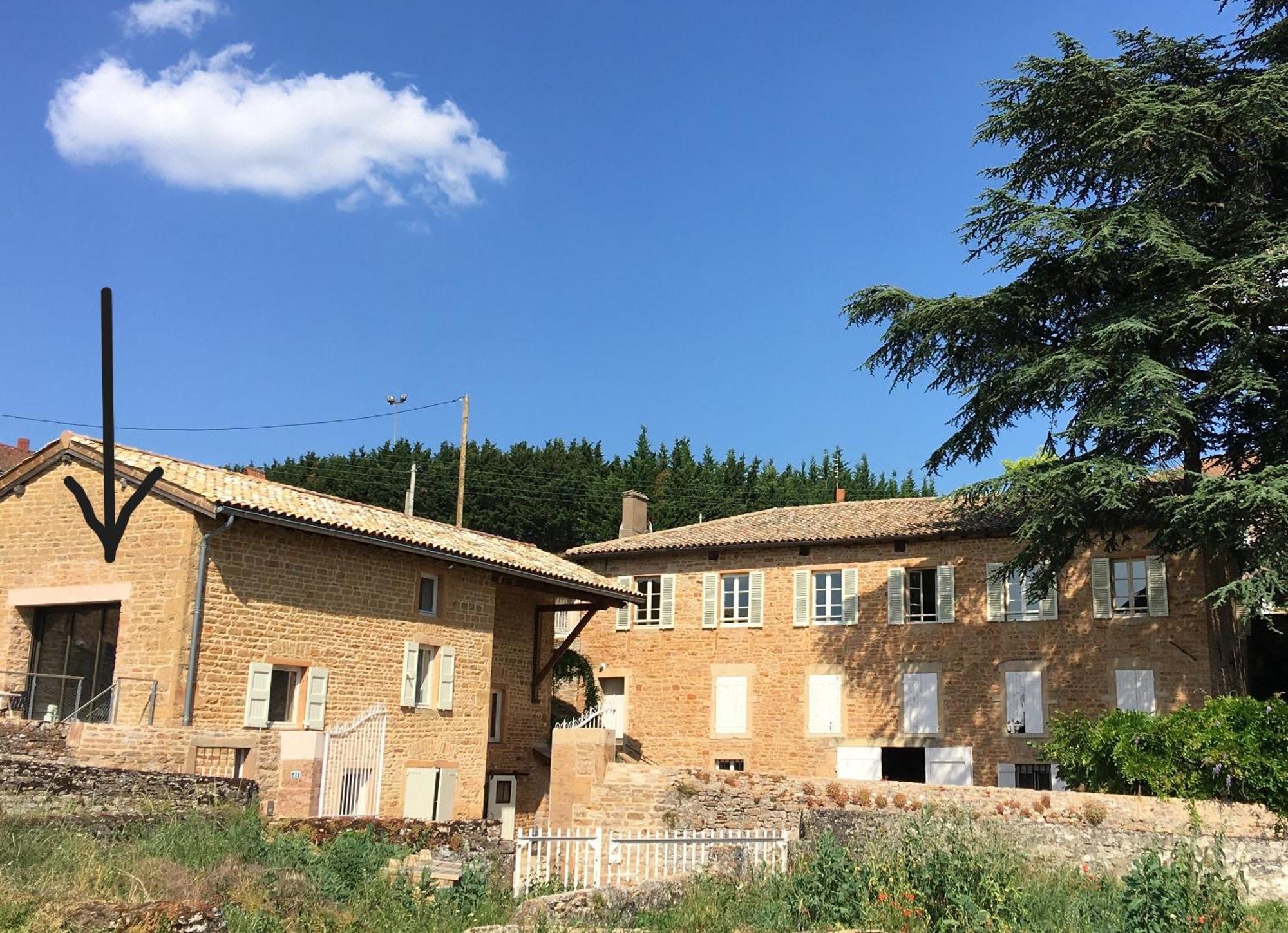 Appartement Contemporain Dans Une Authentique Demeure Viticole Charnay-les-Macon Exterior photo